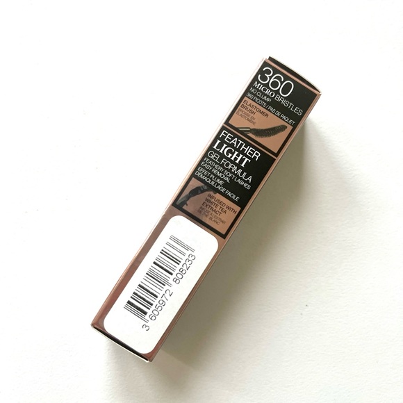 Free Add-On: Lancôme Idôle Mascara in Glossy Black - Picture 2 of 3